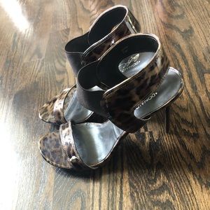Donald J Pliner Leopard Heels